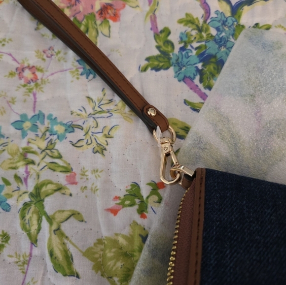 Michael Kors Denim wallet, clutch, wristlet, travel NWT - Picture 5 of 8